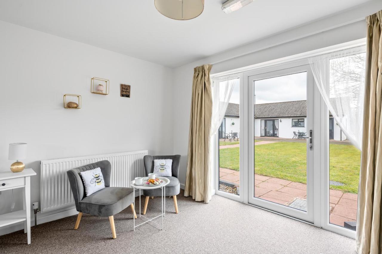 Number 5 - Lytton Tree Lodge, Reydon, Southwold 외부 사진